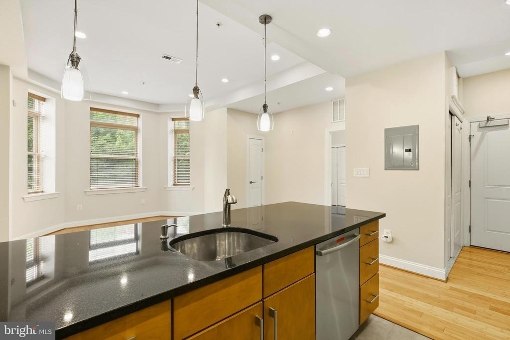 1333 Euclid Street Nw - Photo 7