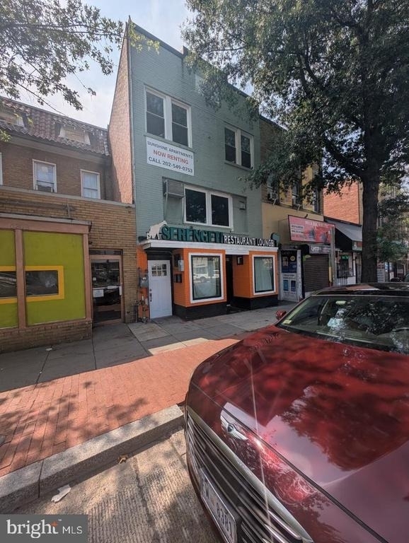 6210 Nw Georgia Avenue Nw - Photo 0
