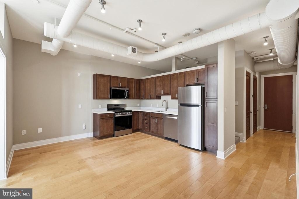 811 4th Nw - Photo 20