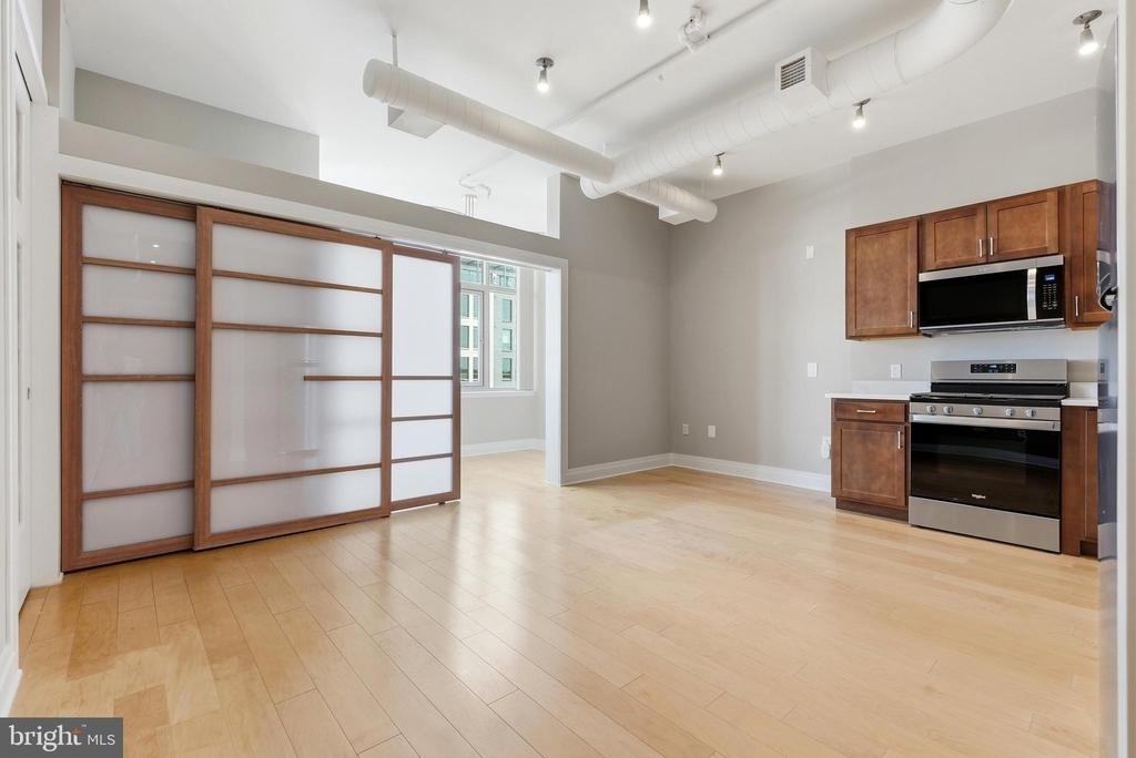 811 4th Nw - Photo 18