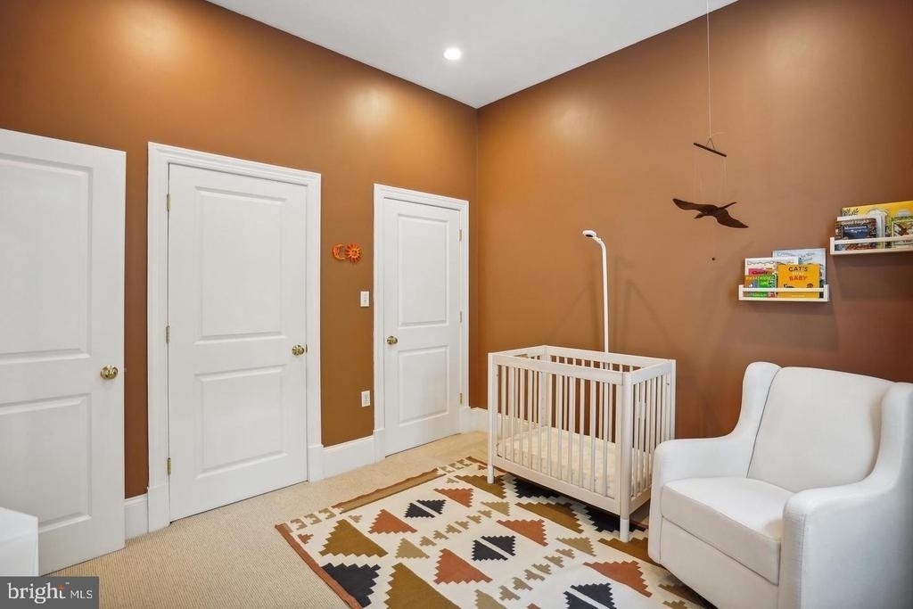 1324 Euclid Street Nw - Photo 12