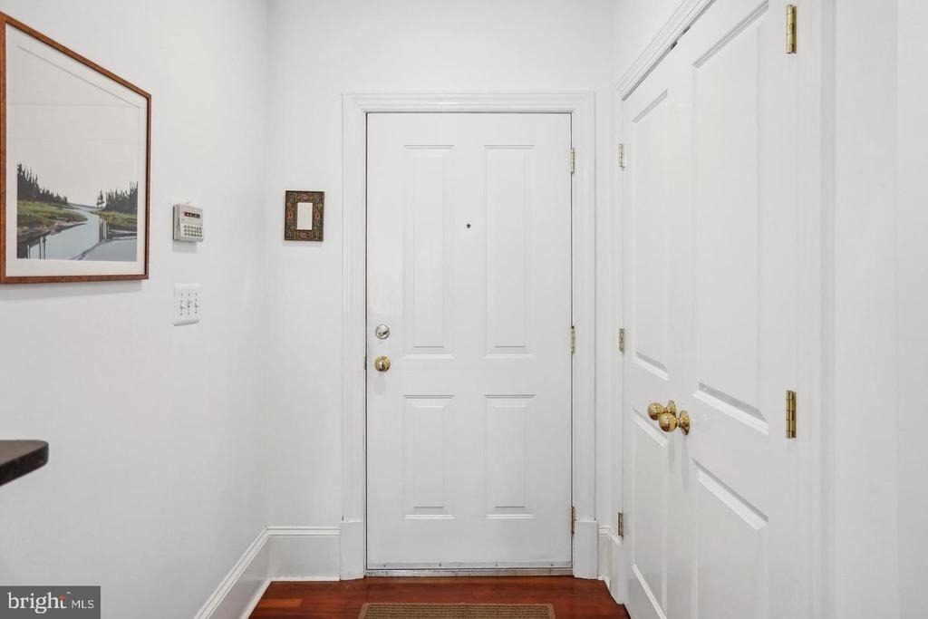 1324 Euclid Street Nw - Photo 4