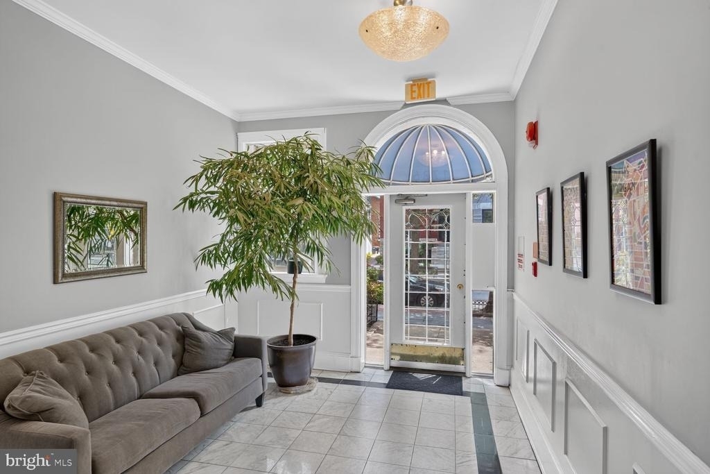 1736 18th Street Nw - Photo 6