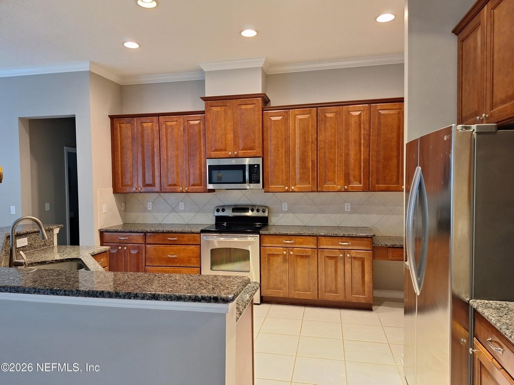 6354 Greenland Chase Boulevard - Photo 24