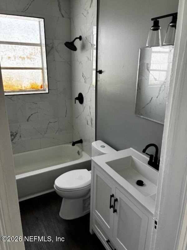 2744 Riverside Avenue - Photo 9