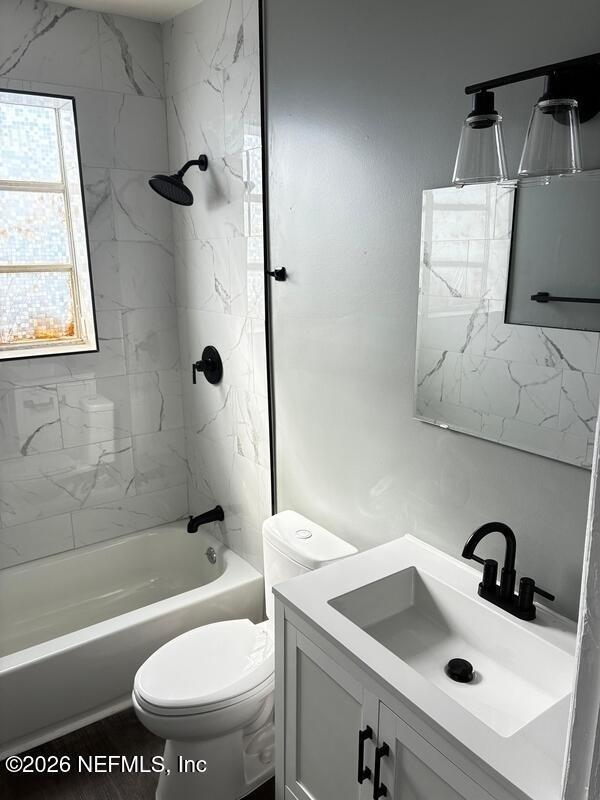 2744 Riverside Avenue - Photo 10
