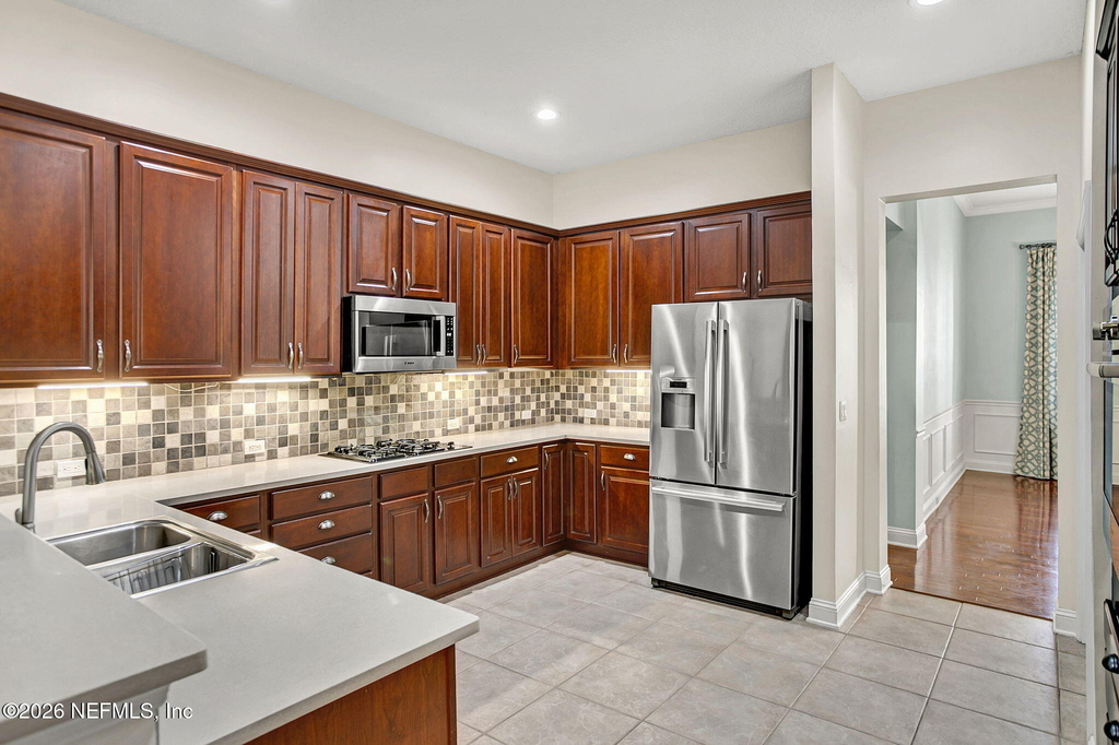 1837 Forest Glen Way - Photo 9