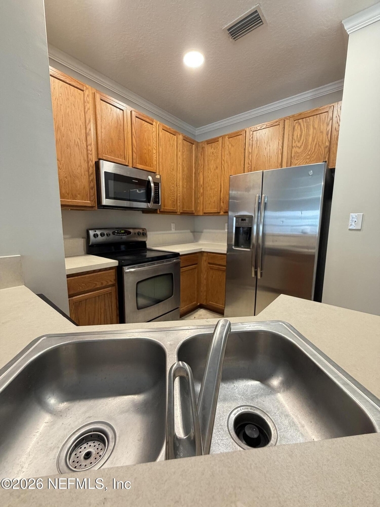 12301 Kernan Forest Boulevard - Photo 3