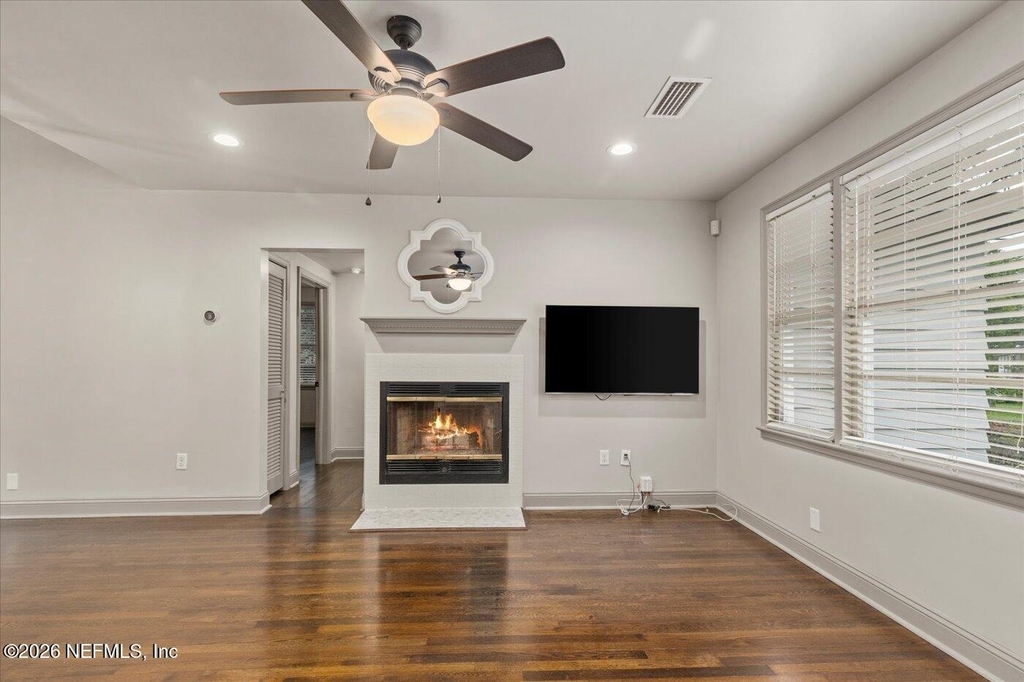 1273 Lechlade Circle - Photo 8