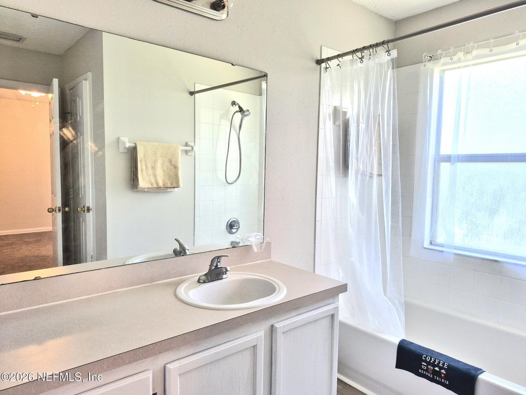 5260 Collins Road - Photo 15
