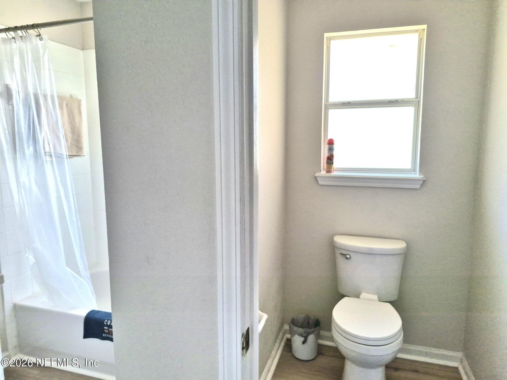 5260 Collins Road - Photo 14