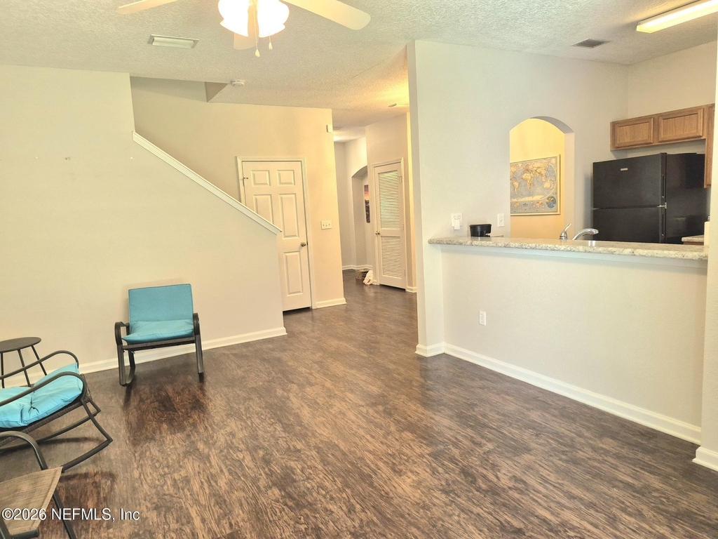 5260 Collins Road - Photo 4