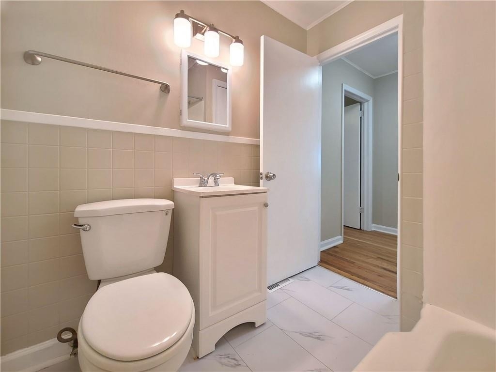 3225 Forrest Hills Drive - Photo 34