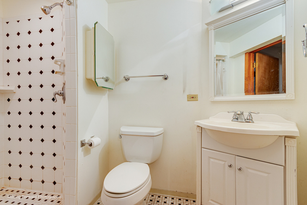 69 N Lambert Road - Photo 15