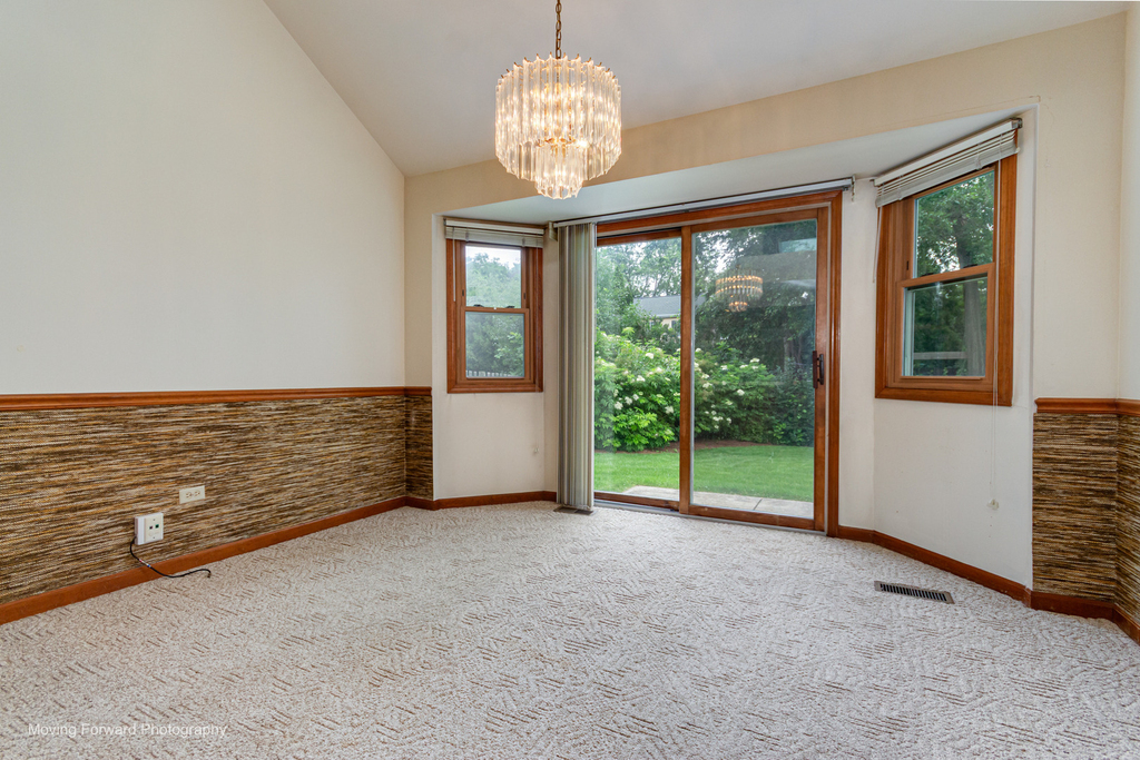 69 N Lambert Road - Photo 8