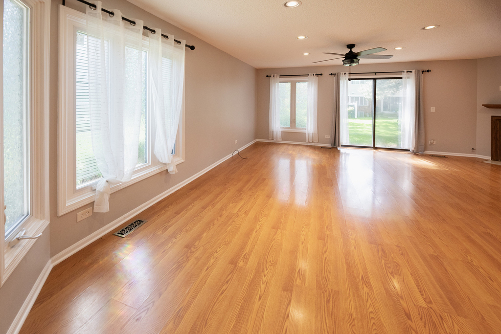 329 Redwing Drive - Photo 3