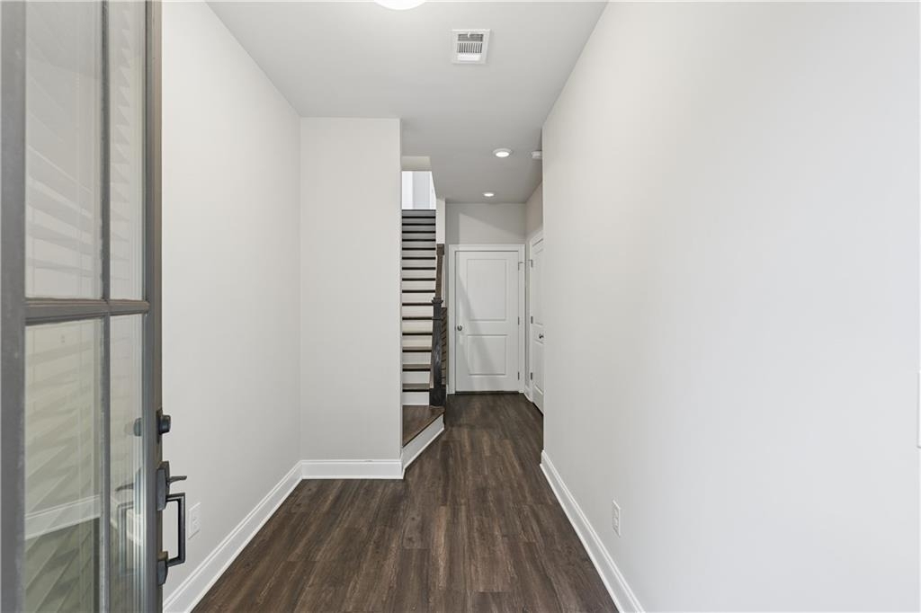 857 Constellation Drive - Photo 3