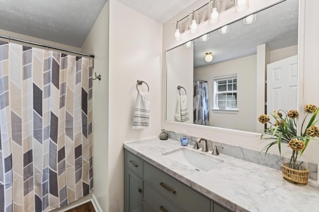 2558 Candlewood Way - Photo 18