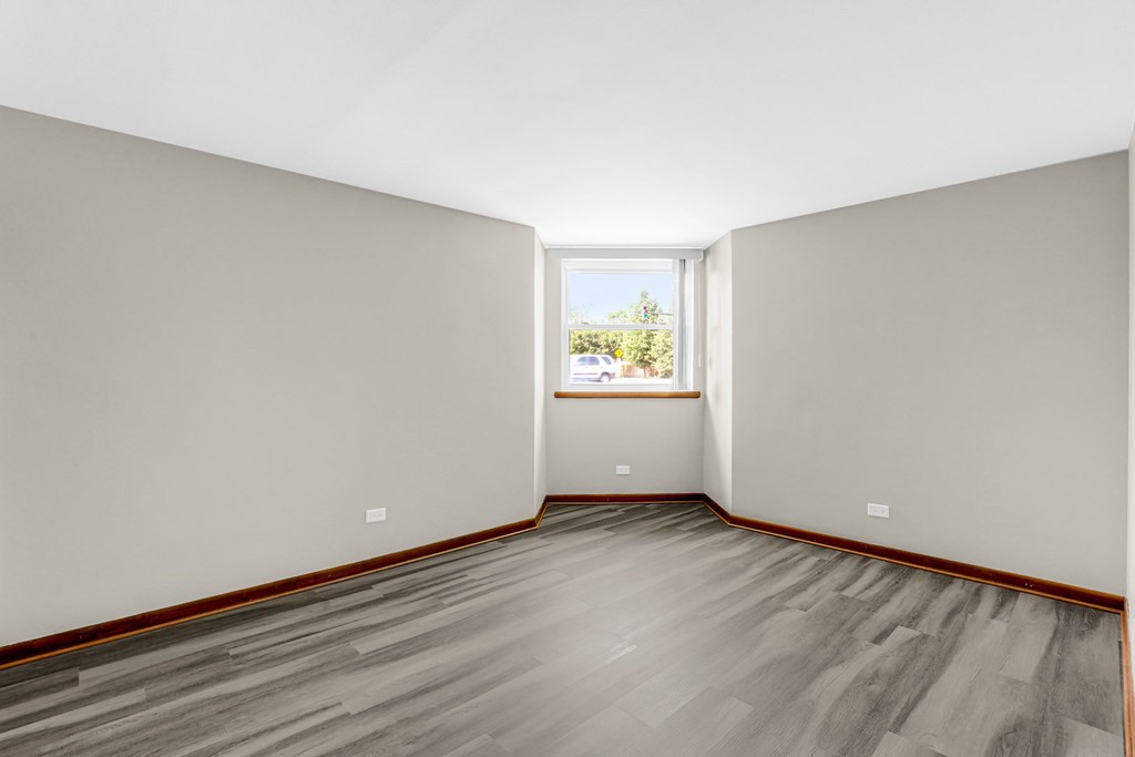 7101 W Foster Place - Photo 7