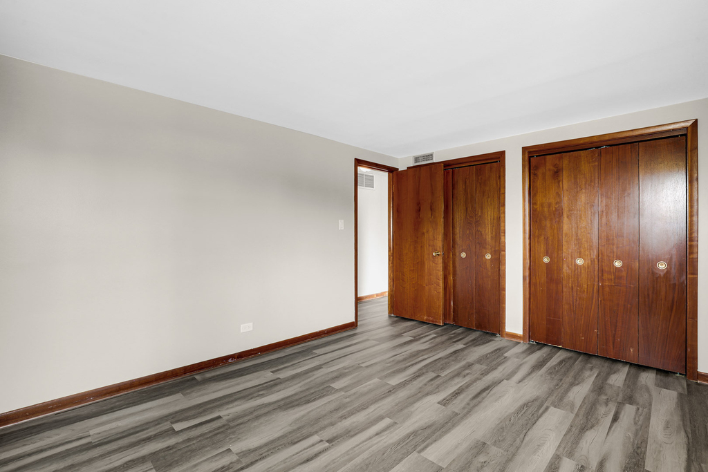 7101 W Foster Place - Photo 8