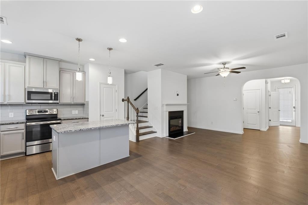 2392 Belmont Place - Photo 7