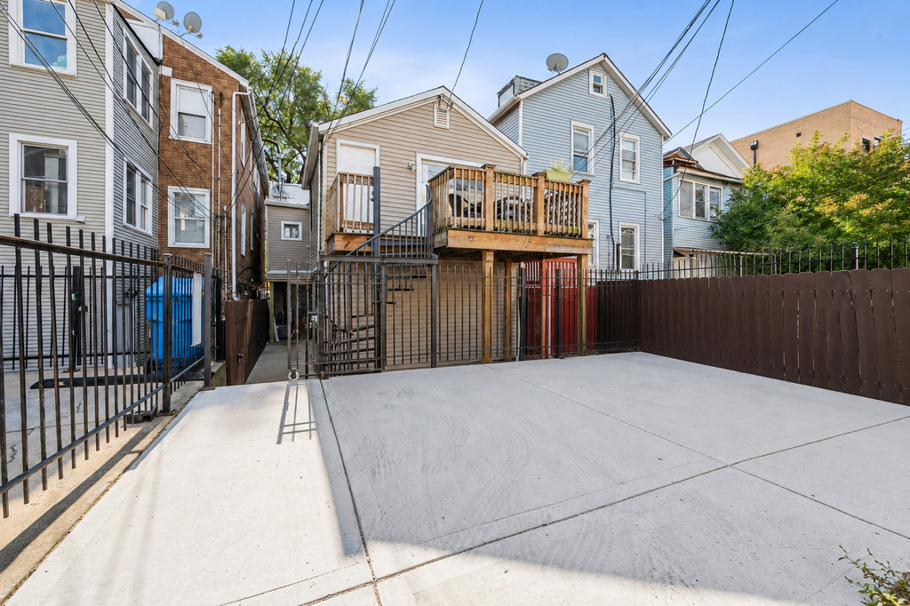 1234 W Huron Street - Photo 11