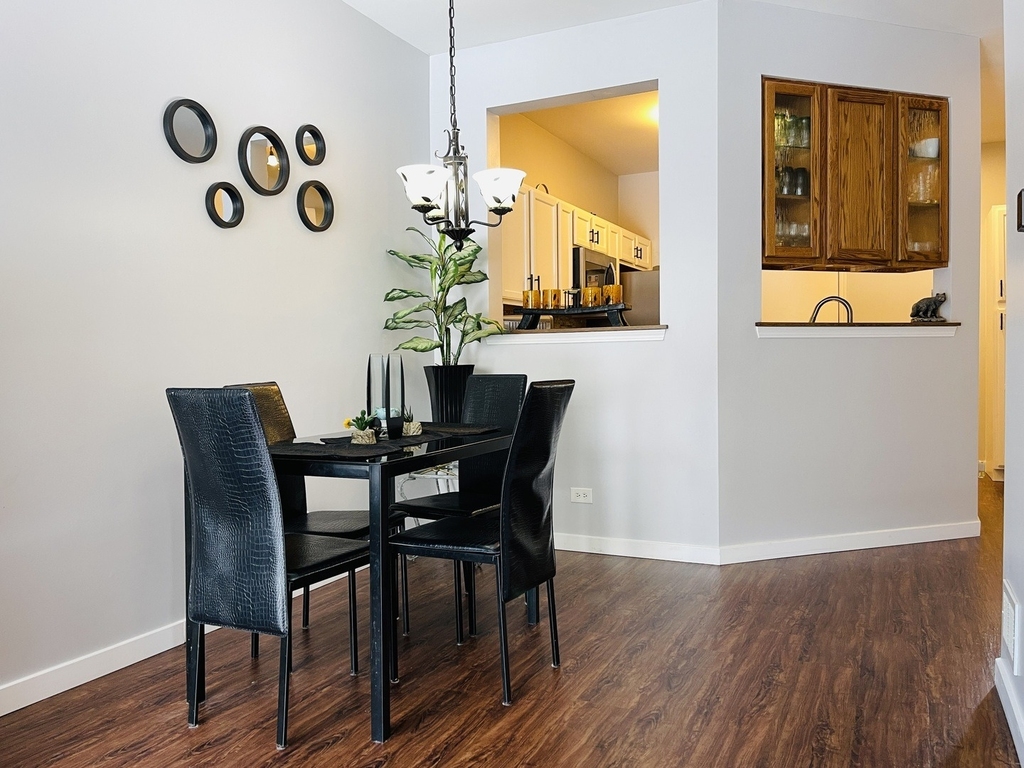 1385 Redbridge Court - Photo 7