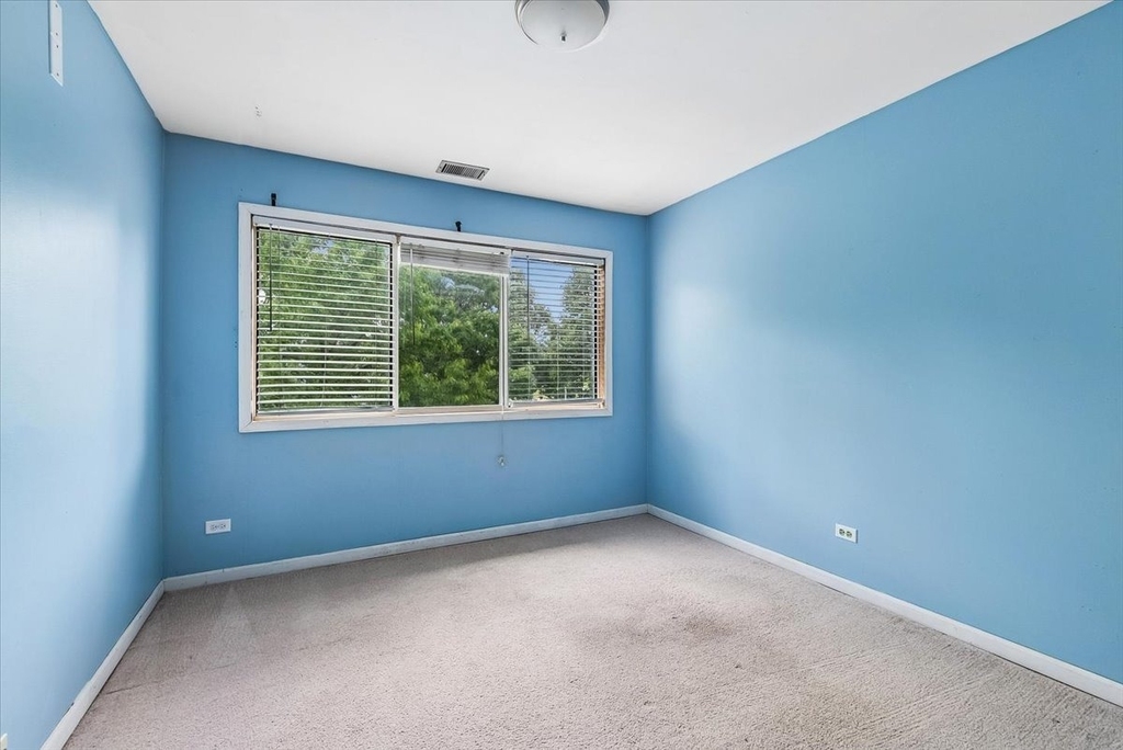 441 Park Ridge Lane - Photo 6