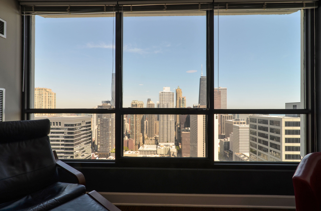 405 N Wabash Avenue - Photo 2