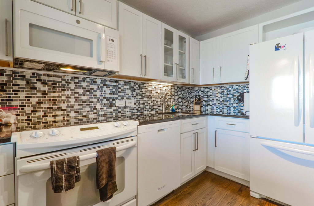 405 N Wabash Avenue - Photo 7