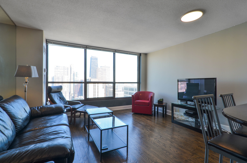 405 N Wabash Avenue - Photo 1