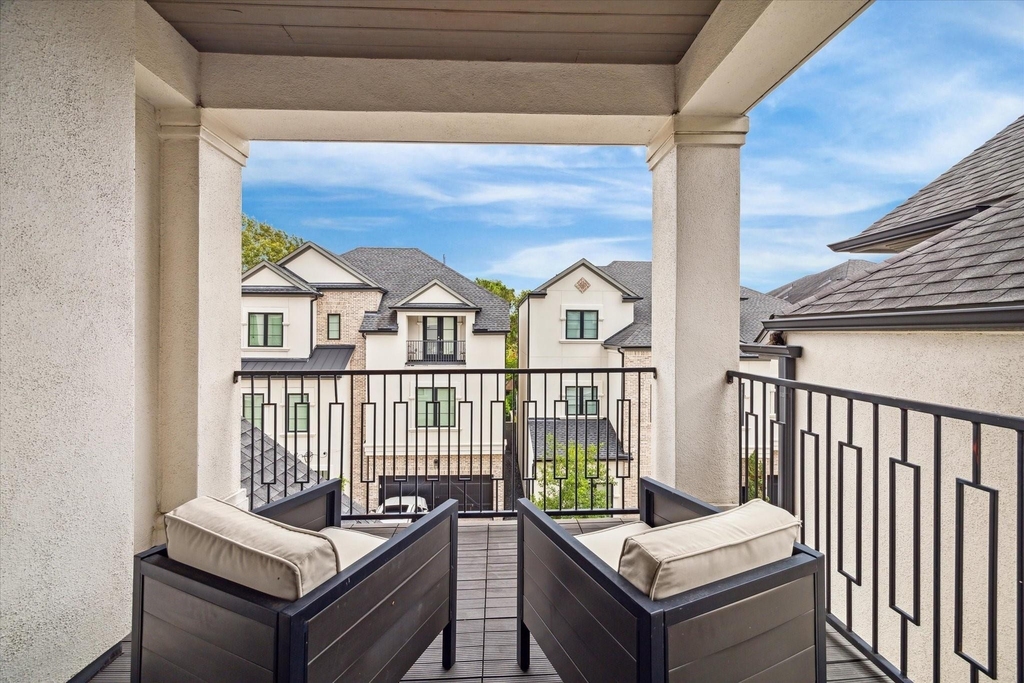 1527 Cunningham Parc Lane - Photo 16