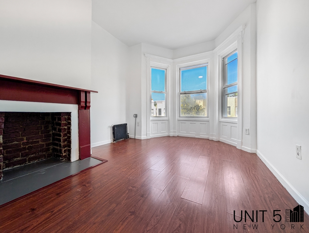 232 Covert Street - Photo 7