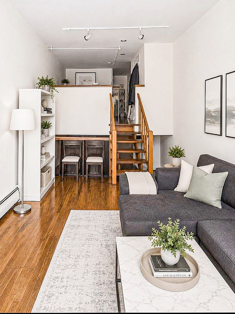 322 West 14th Street - Photo 1