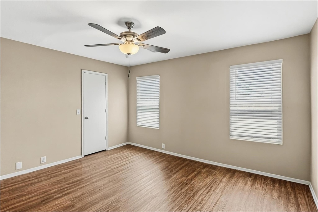 3443 Becker Glen Street - Photo 6