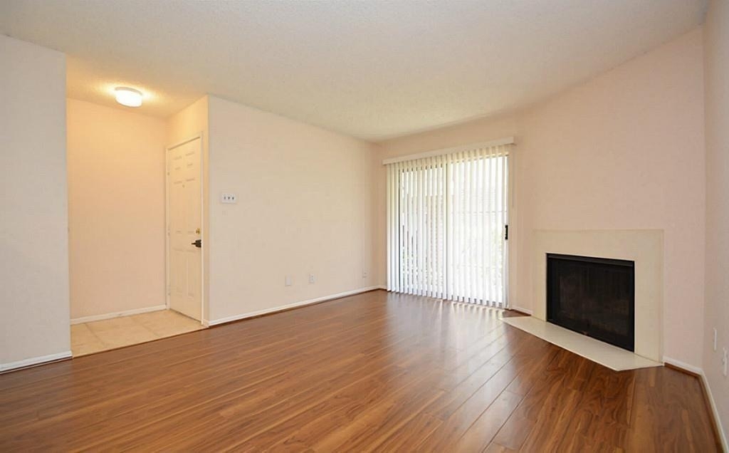 2120 El Paseo Street - Photo 1