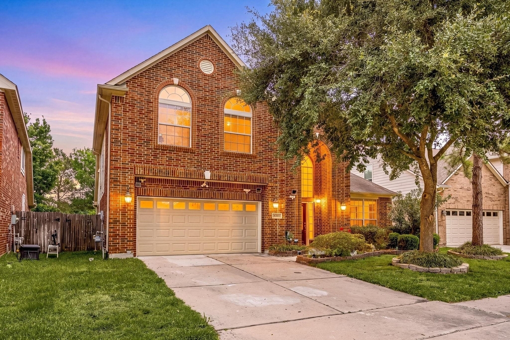 9722 Eagle Peak Ct - Photo 0