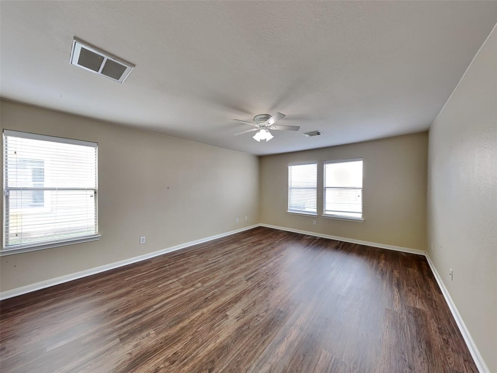 29435 Legends Glen Drive - Photo 10