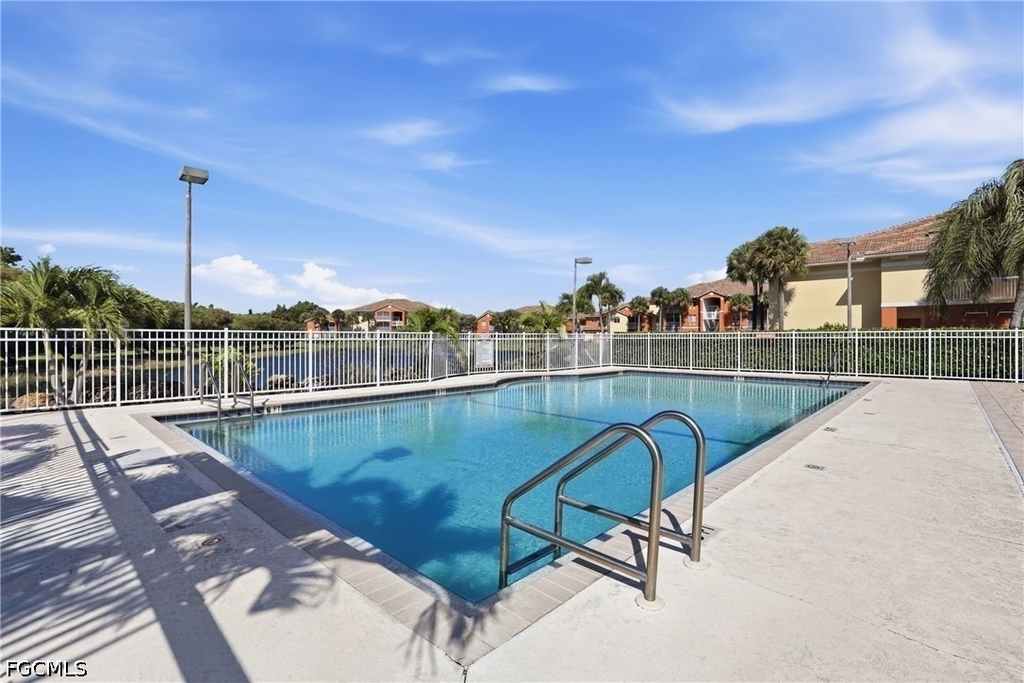 6321 Aragon Way - Photo 24