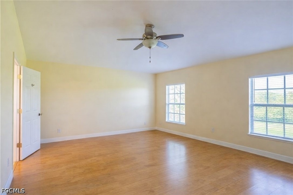 2516 13th Street Sw - Photo 4