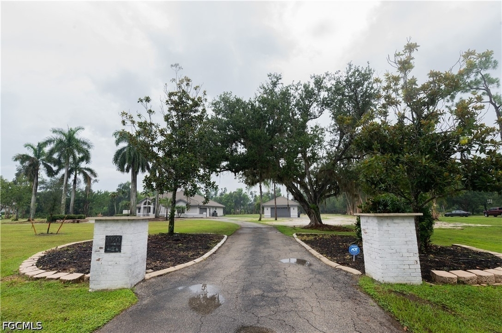15200 Sweetwater Court - Photo 3