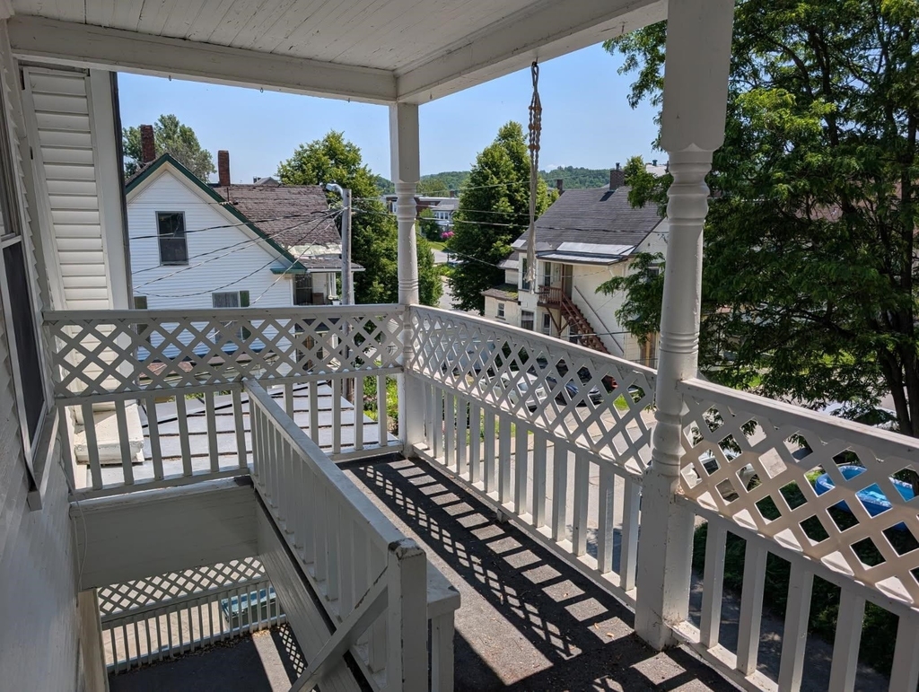 91 Bayview - Photo 2
