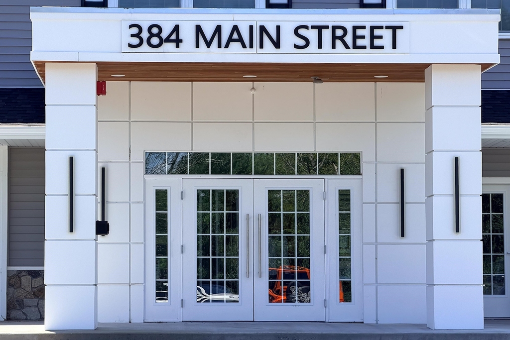 384 Main - Photo 1