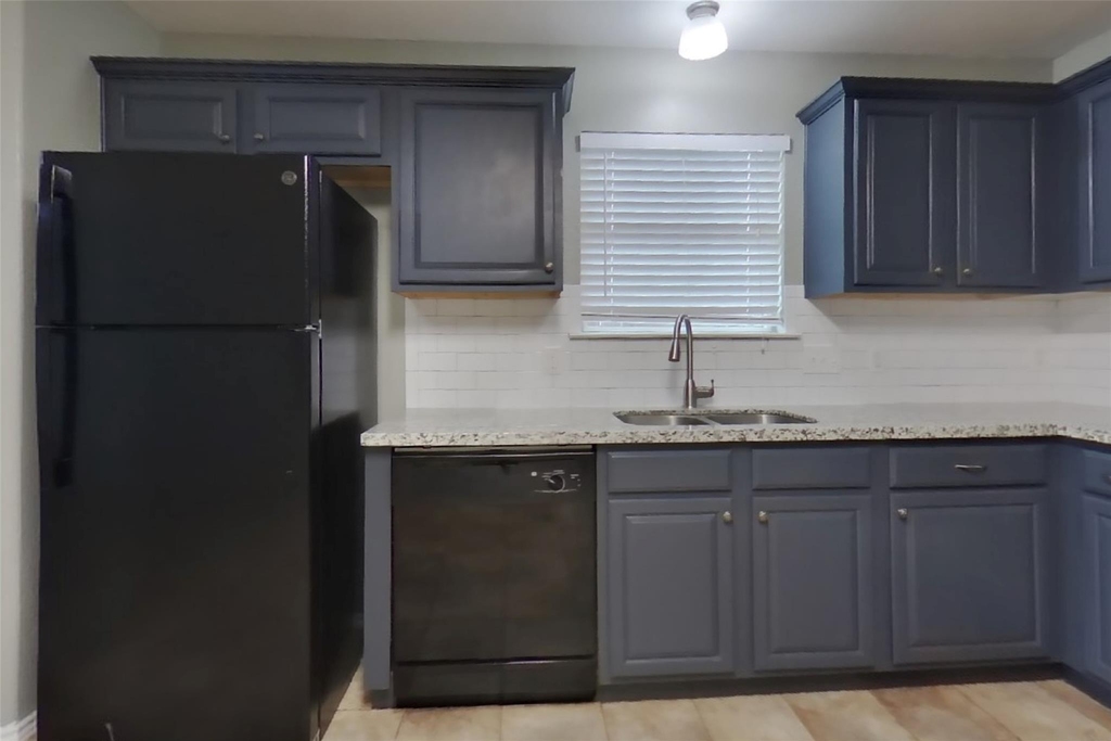 24534 Osprey Point Drive - Photo 3