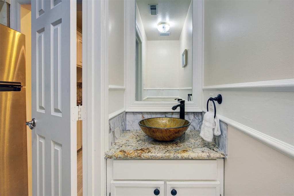 1711 Huldy Street - Photo 8