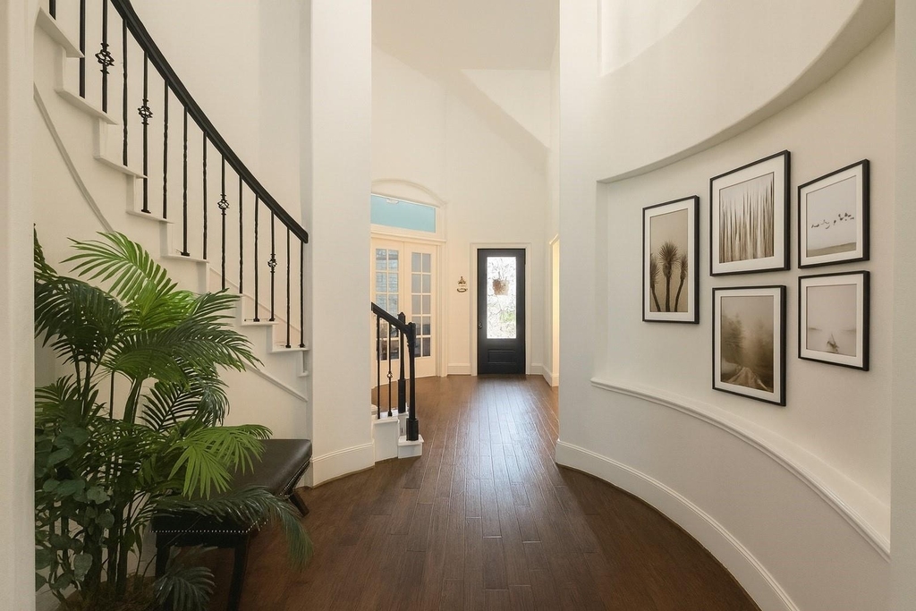 9702 Caldwell Way - Photo 2