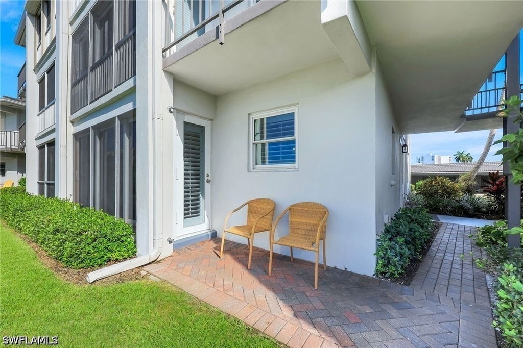 3400 Gulf Shore Boulevard N - Photo 16
