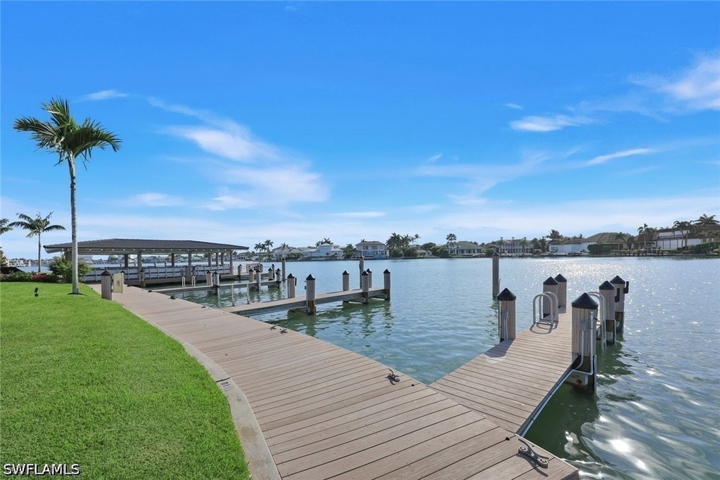 3400 Gulf Shore Boulevard N - Photo 8
