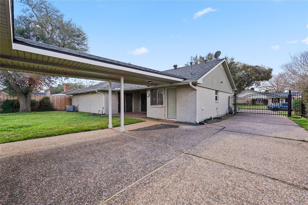 3415 Freshmeadows Drive - Photo 32