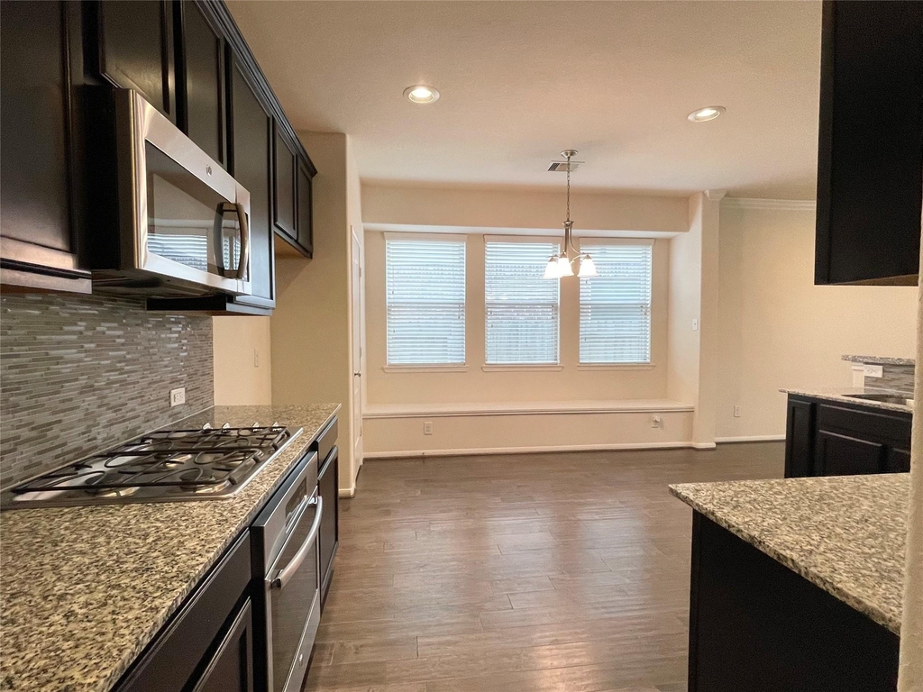 3010 Overbrook Meadow Lane - Photo 5
